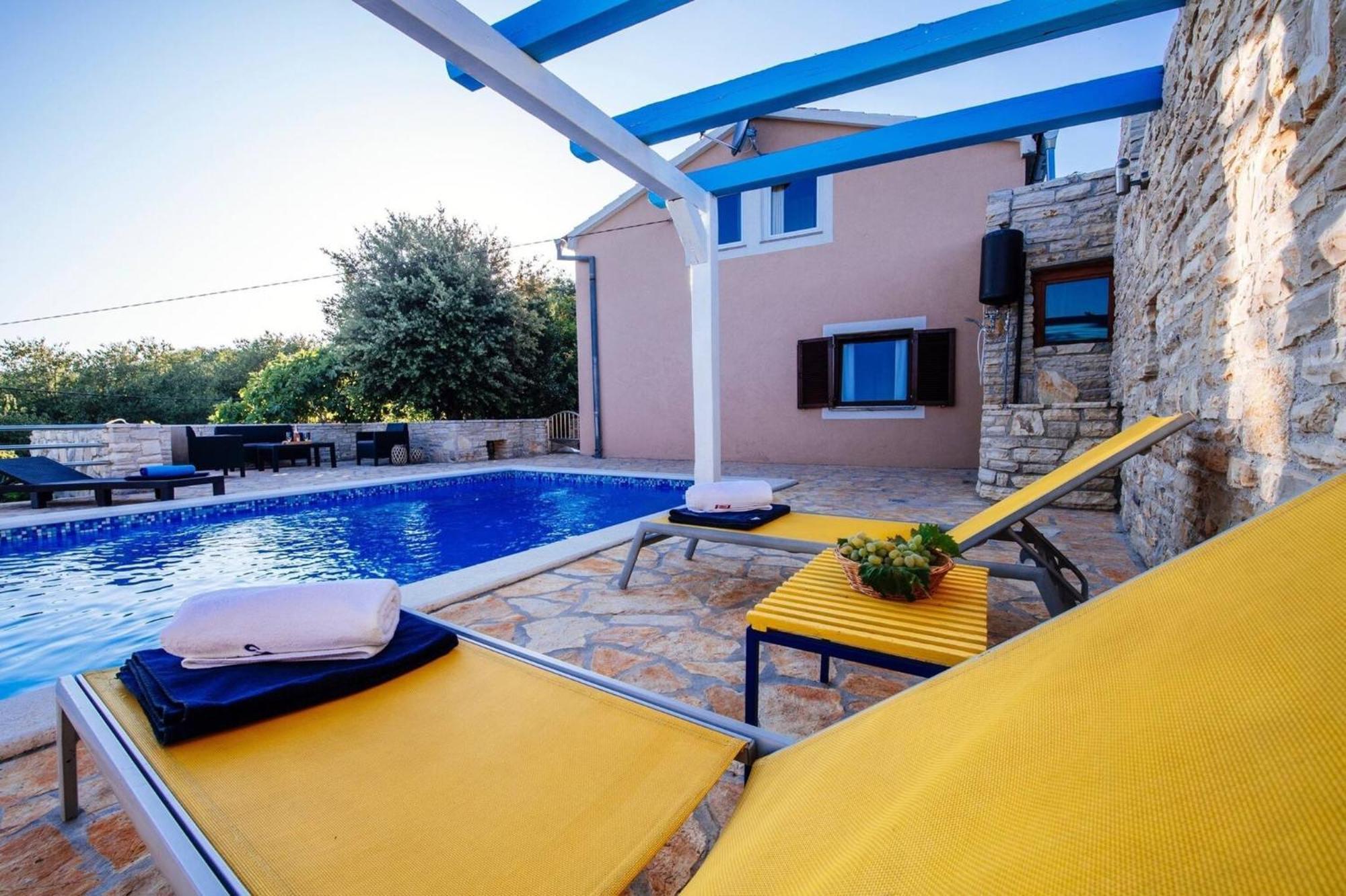 My Dalmatia - Holiday Home Korlat With Private Pool Benkovac Dış mekan fotoğraf